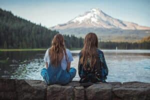 10 Destinos Seguros para Mulheres que Amam Aventuras pelo Mundo